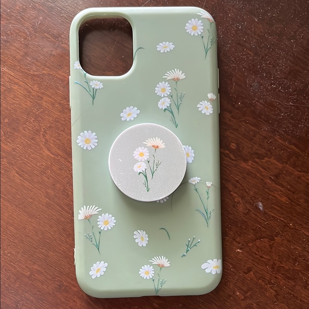 SHEIN Green and White Floral Phone Case with PopSocket